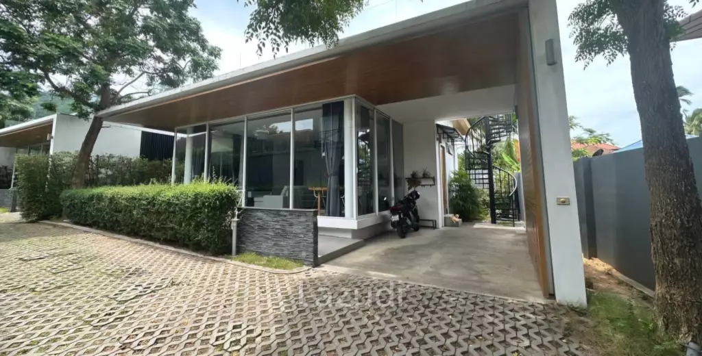 Modern 3-Bedroom House in Mae Nam