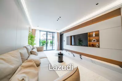 6 Beds 7 Baths 230 SQ.M. Eakmongkol Thepprasit