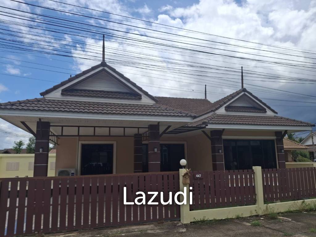 3 Bedrooms House With Swimming Pool Near to the Airport