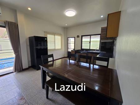 3 Bedrooms House With Swimming Pool Near to the Airport