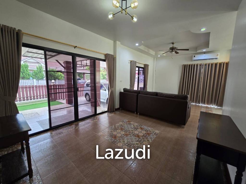 3 Bedrooms House With Swimming Pool Near to the Airport