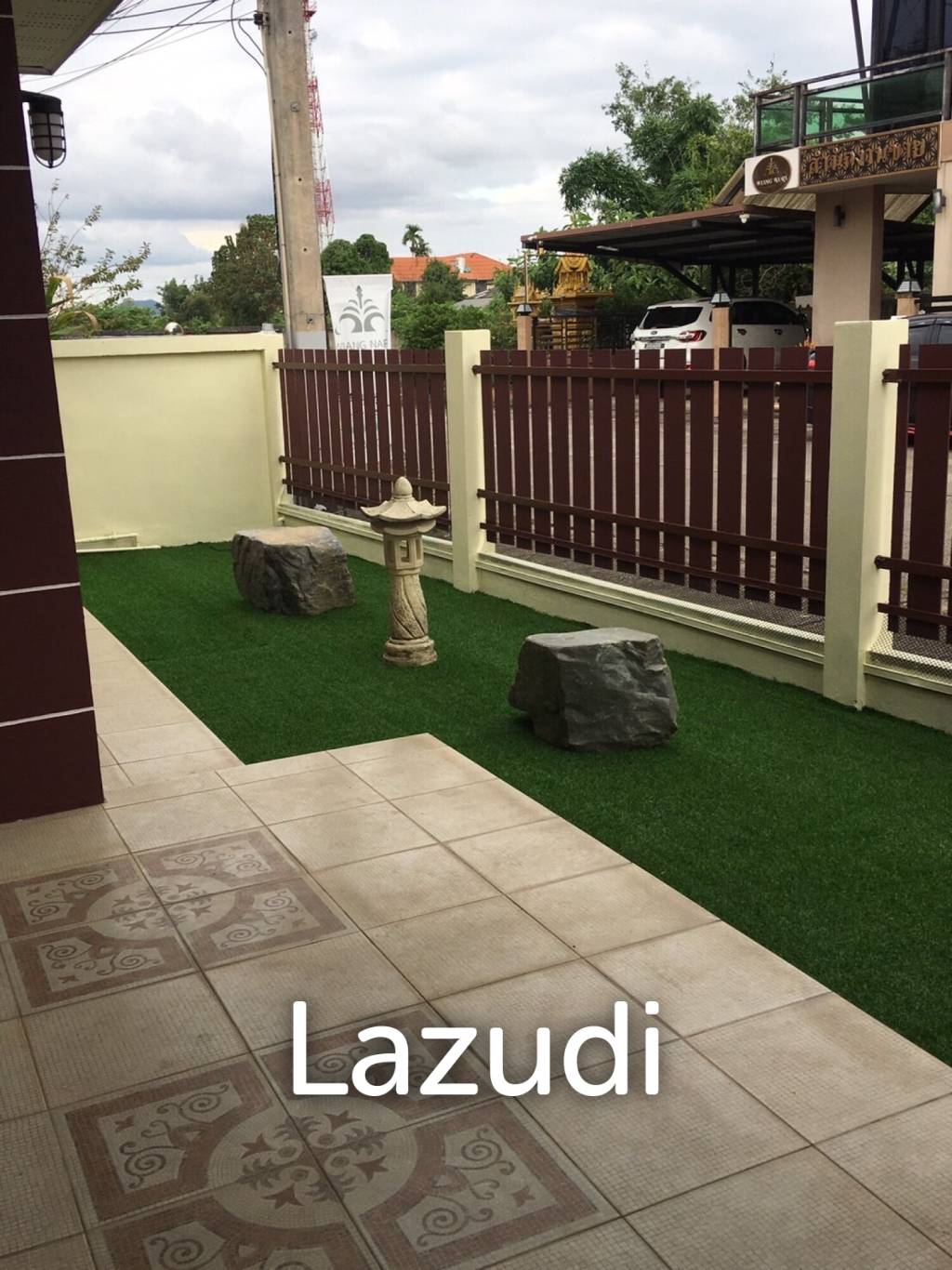 3 Bedrooms House With Swimming Pool Near to the Airport