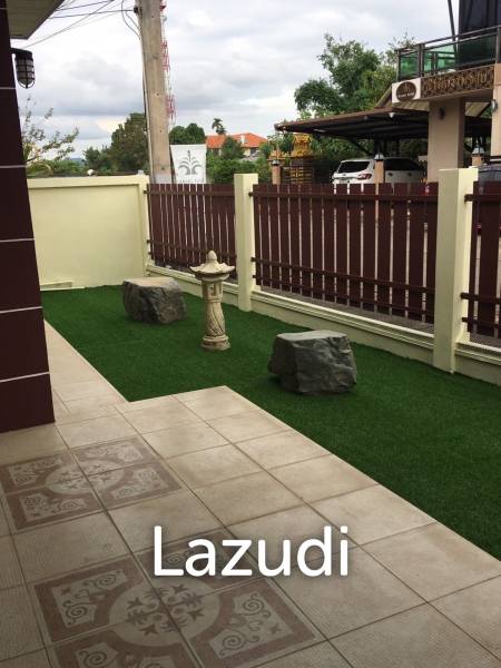 3 Bedrooms House With Swimming Pool Near to the Airport