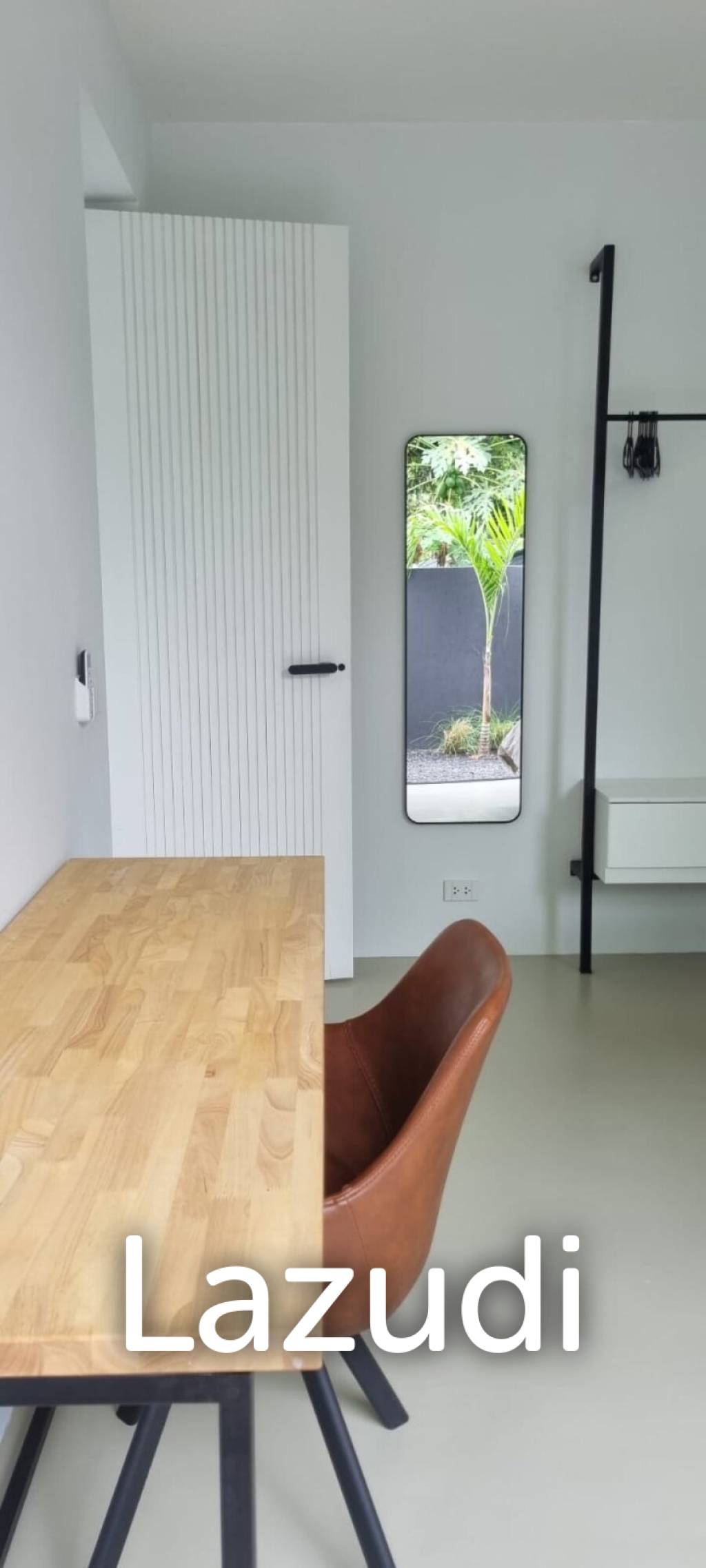 BRAND NEW 4 METER CELLING ISOLATED VILLA