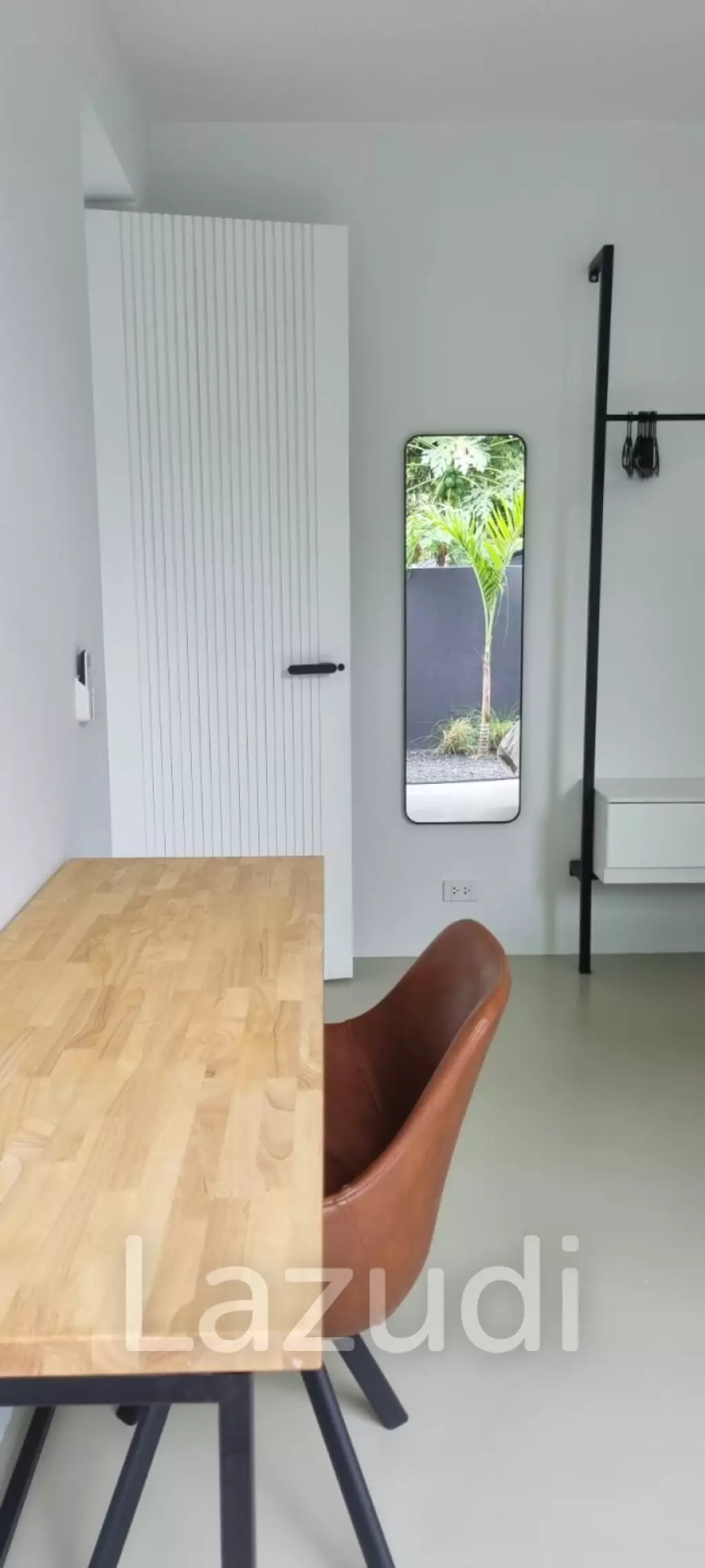 BRAND NEW 4 METER CELLING ISOLATED VILLA