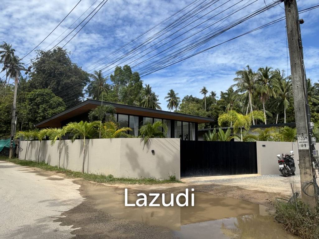 BRAND NEW 4 METER CELLING ISOLATED VILLA