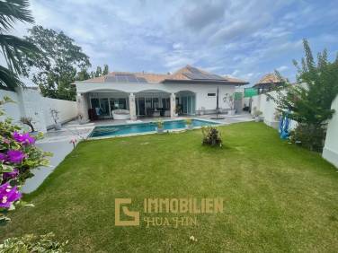 Orchid Paradise Homes: Moderne Pool Villa Orchid Paradise Homes: Moderne Pool Villa