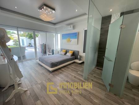 Orchid Paradise Homes: Современная вилла с бассейном
