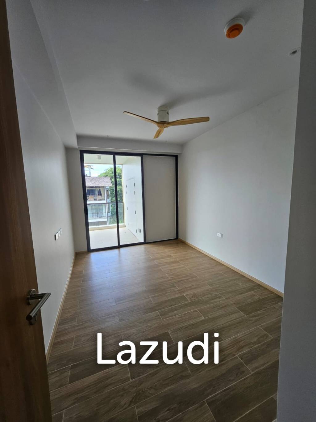 2-Bedroom 99 SQ.M Condo For Sale At Laguna Beachside