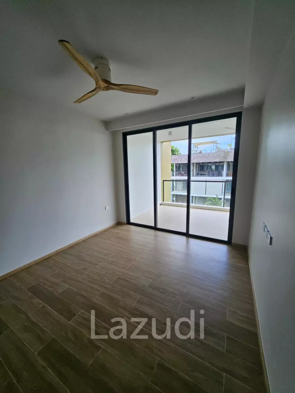 2-Bedroom 99 SQ.M Condo For Sale At Laguna Beachside