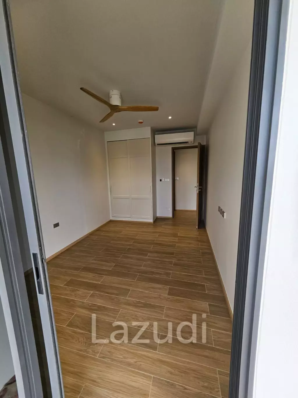 2-Bedroom 99 SQ.M Condo For Sale At Laguna Beachside