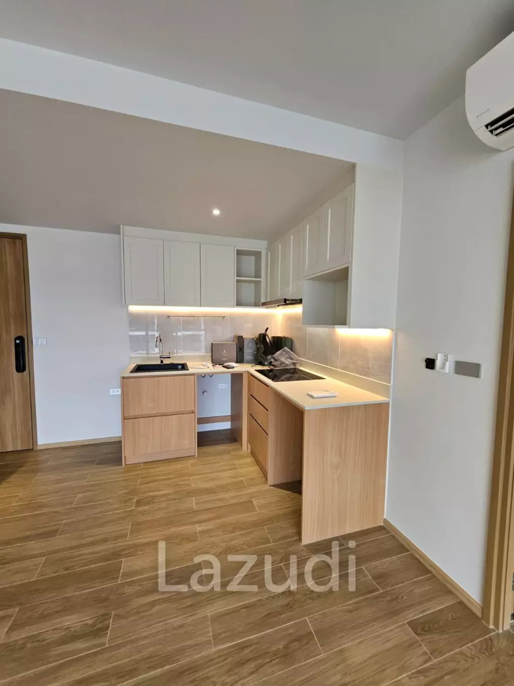 2-Bedroom 99 SQ.M Condo For Sale At Laguna Beachside
