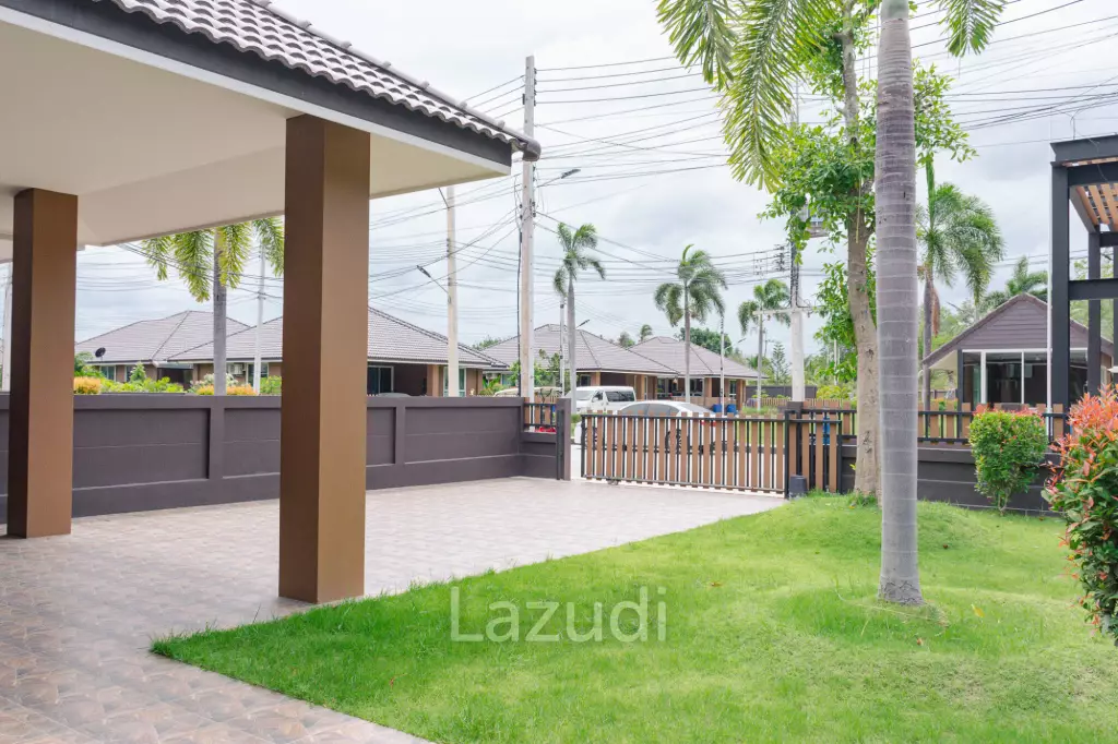 116 sqm modern detached house in Baan Rak Phase 4 Pran Buri