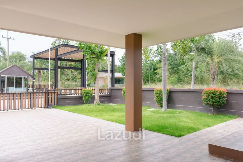 116 sqm modern detached house in Baan Rak Phase 4 Pran Buri
