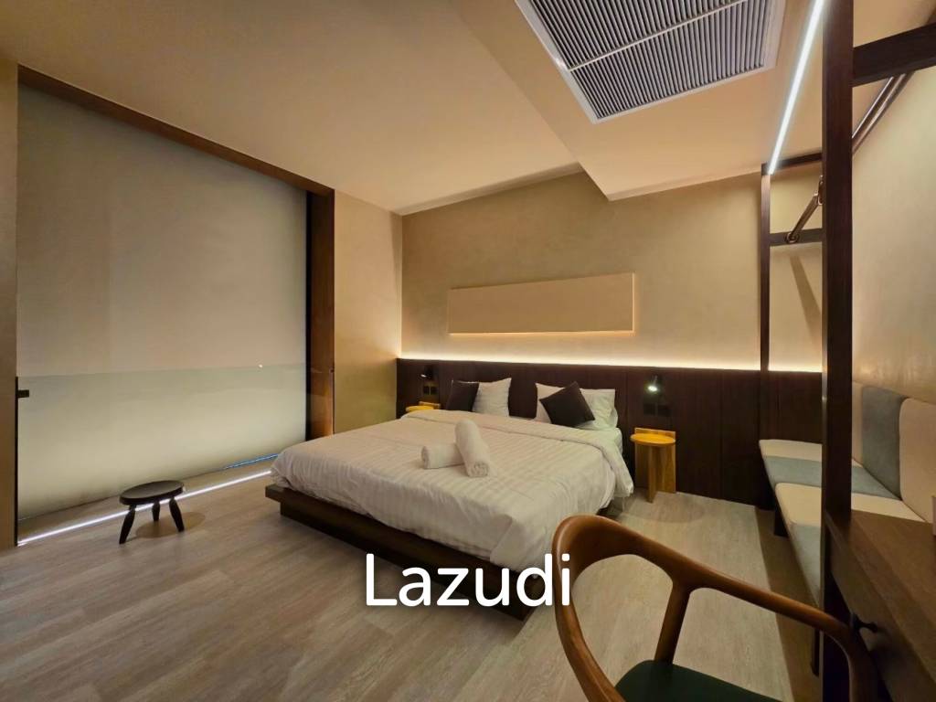 5 Bedrooms 6 Bathrooms 400 SQ.M. Villa Barrera
