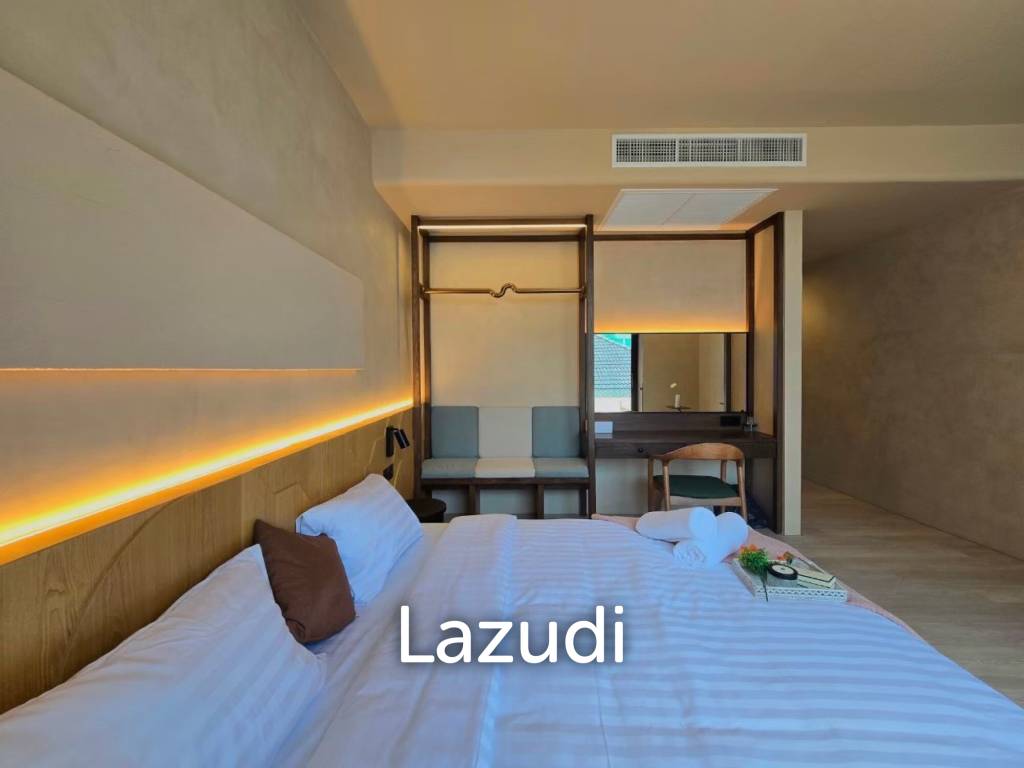 5 Bedrooms 6 Bathrooms 400 SQ.M. Villa Barrera