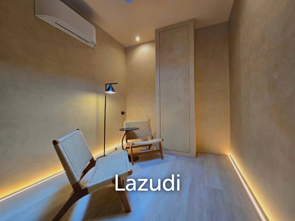 5 Bedrooms 6 Bathrooms 400 SQ.M. Villa Barrera