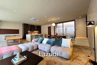 5 Bedrooms 6 Bathrooms 400 SQ.M. Villa Barrera