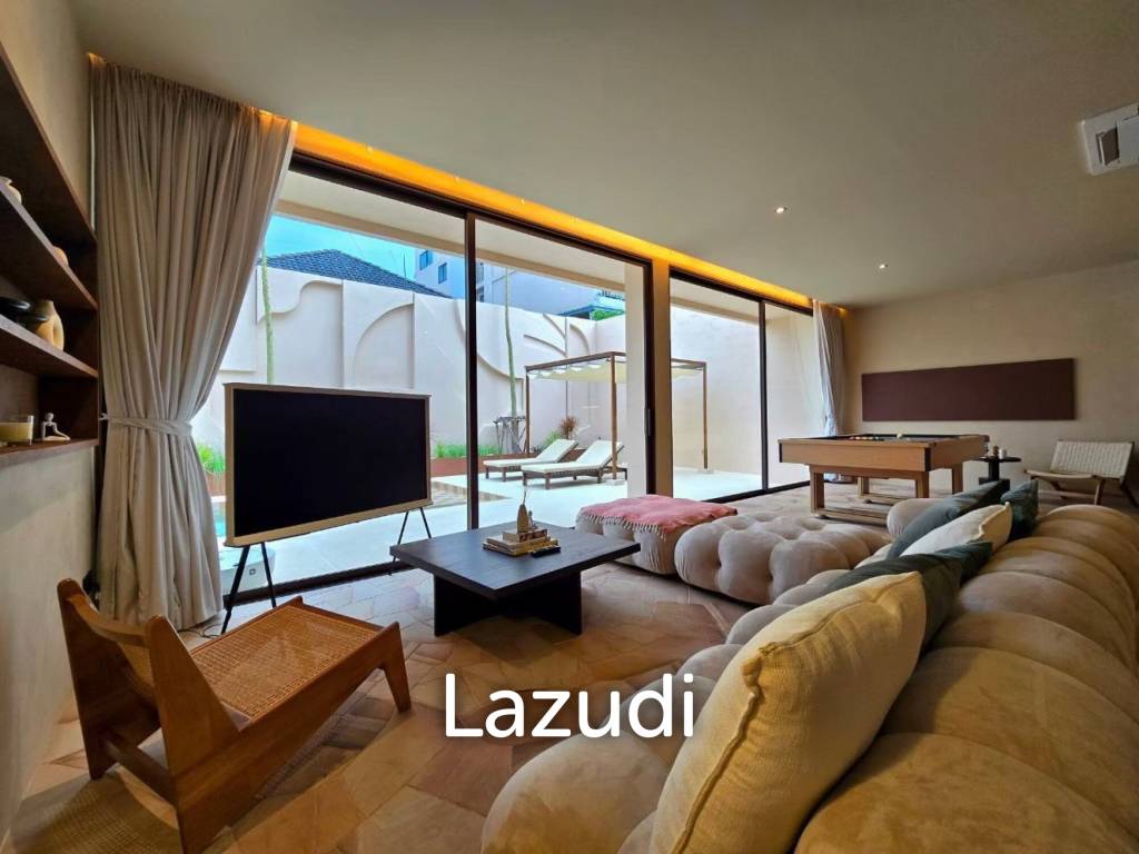 5 Bedrooms 6 Bathrooms 400 SQ.M. Villa Barrera