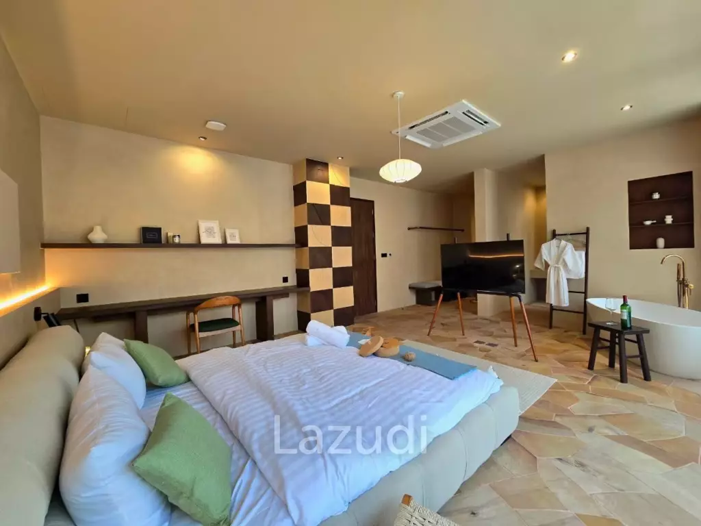 5 Bedrooms 6 Bathrooms 400 SQ.M. Villa Barrera