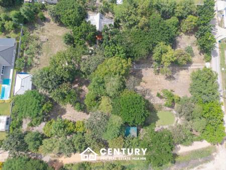 LAND FOR SALE 4 RAI IN HIN LEK FAI WITH SINGLE HOUSE