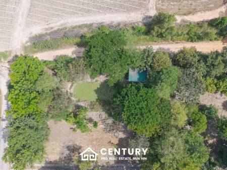 LAND FOR SALE 4 RAI IN HIN LEK FAI WITH SINGLE HOUSE