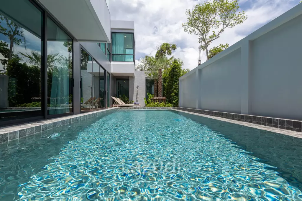 Standalone 4-Bedroom Villa For Sale In Rawai