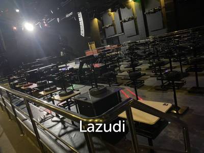 700 Sqm Luxury Club For Sale In Central Pattaya
