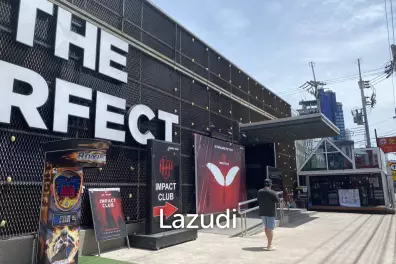 700 Sqm Luxury Club For Sale In Central Pattaya