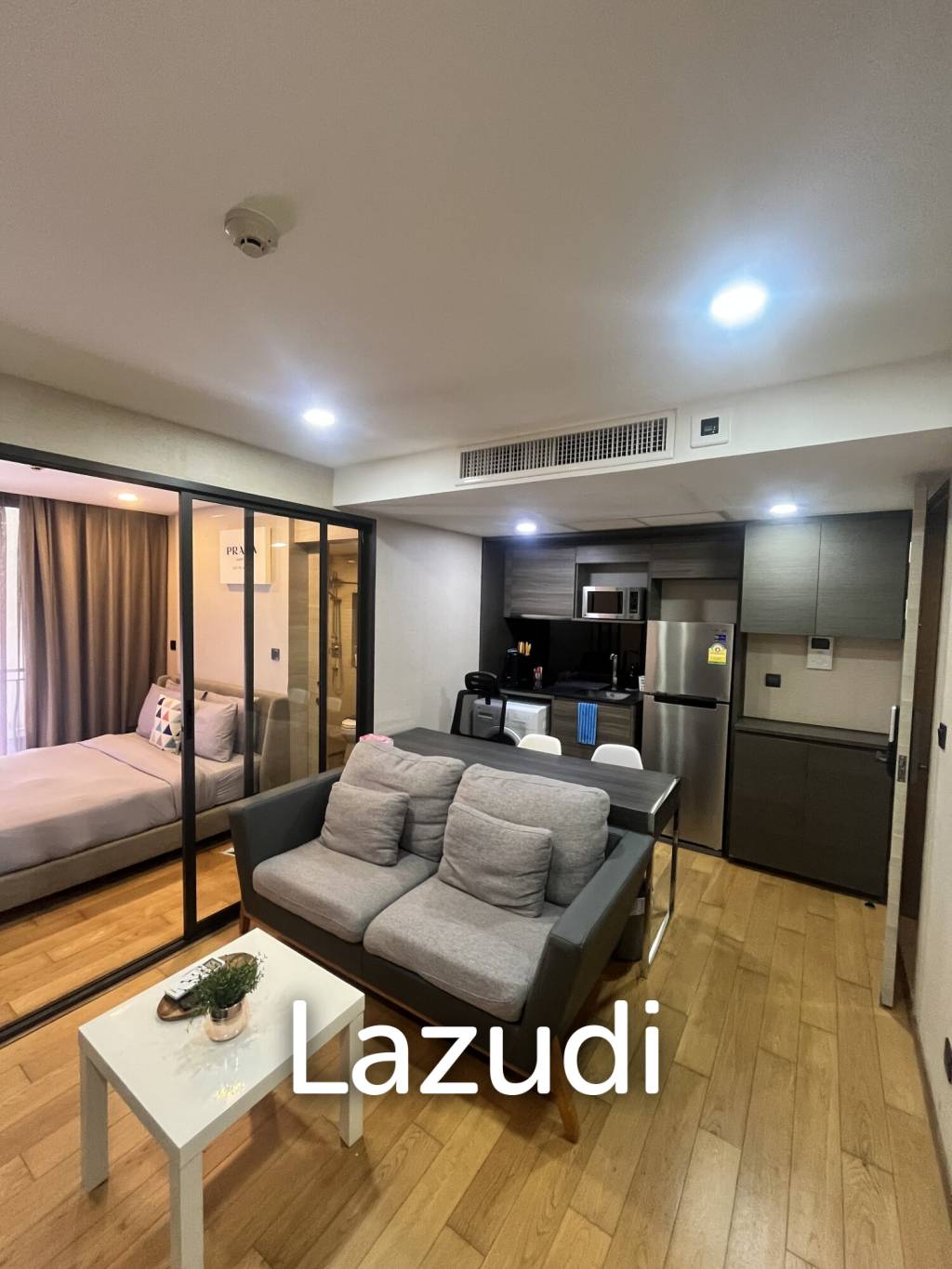 1 Bedroom 1 Bathroom 35 SQ.M Klass Condo Langsuan