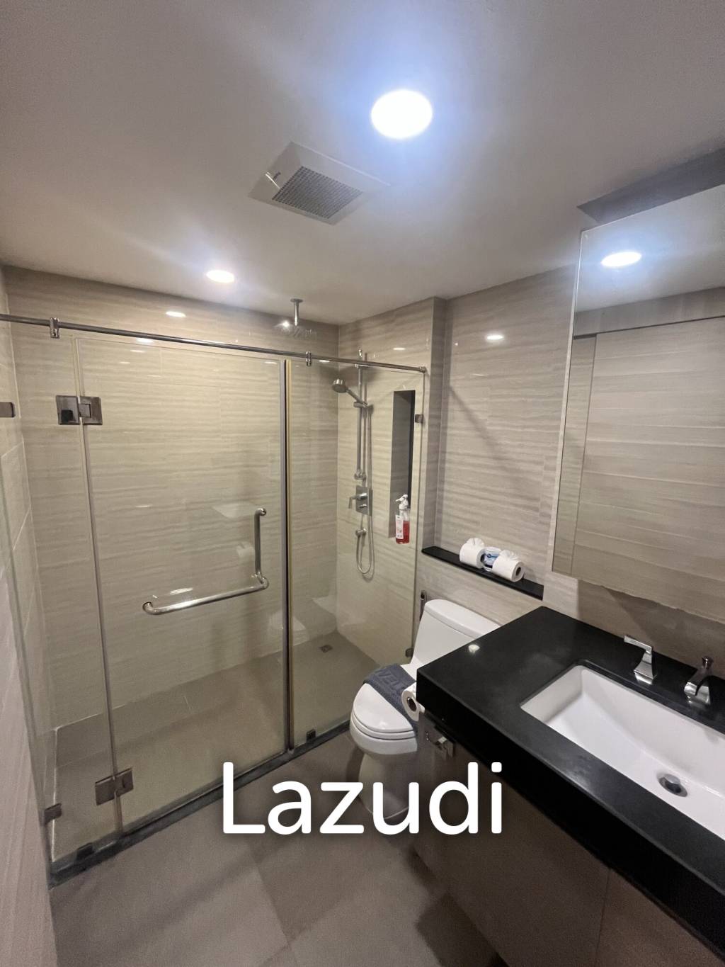 1 Bedroom 1 Bathroom 35 SQ.M Klass Condo Langsuan