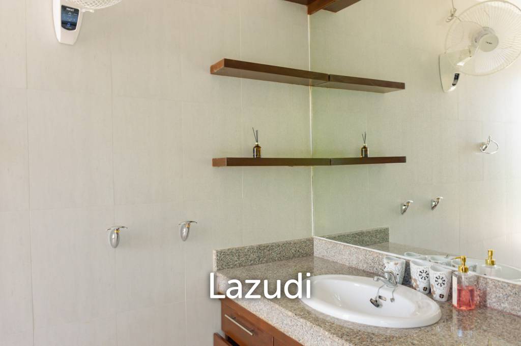 TROPICAL GARDEN : Thai Style 4 Bed Pool Villa for Sale