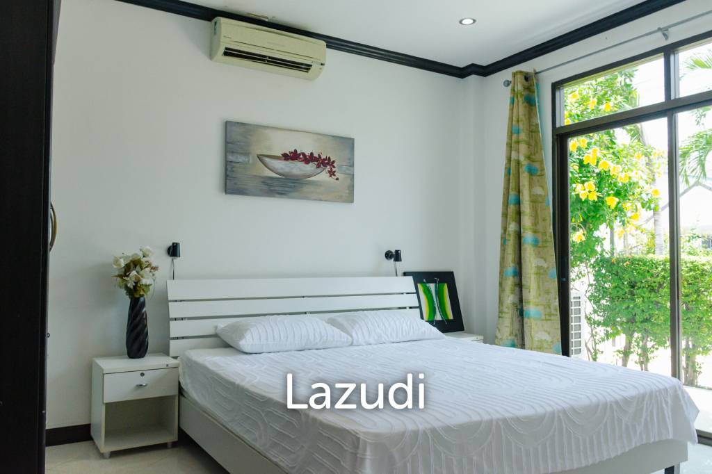 TROPICAL GARDEN : Thai Style 4 Bed Pool Villa for Sale