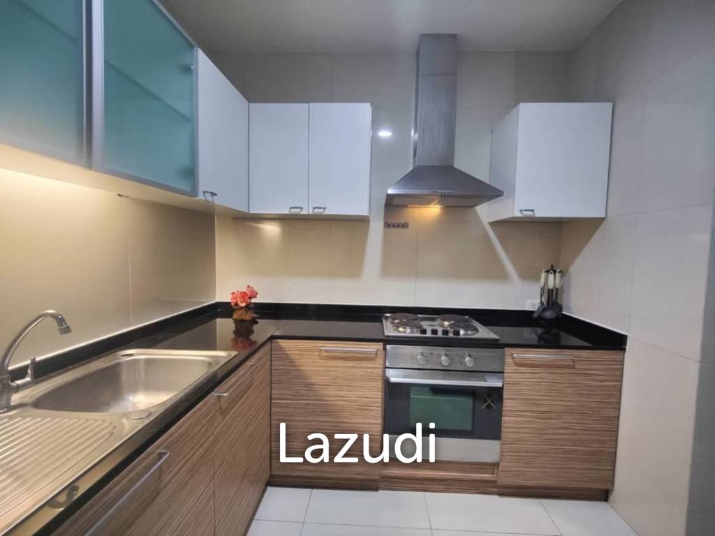 2 bedrooms, 1 bathroom 160  Sq.m. at Piyathip Place