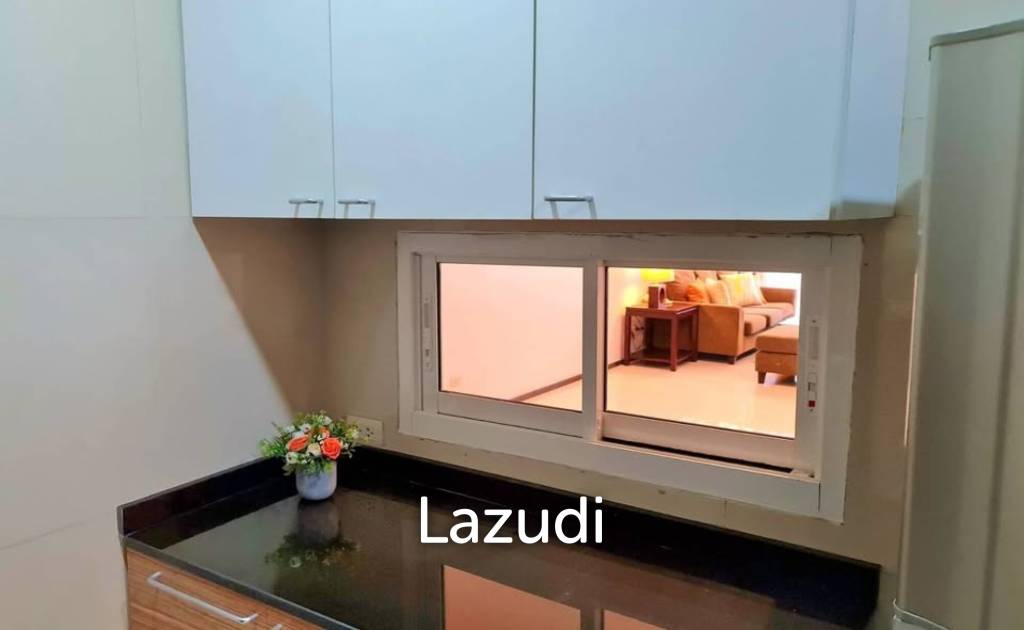 2 bedrooms, 1 bathroom 160  Sq.m. at Piyathip Place