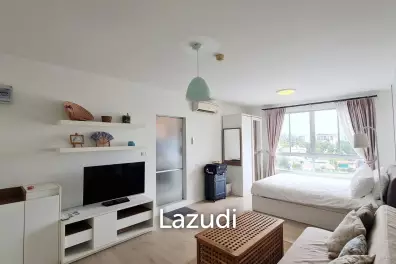 Baan Peang Ploen: Studio bedroom walkable to the Beach for rent