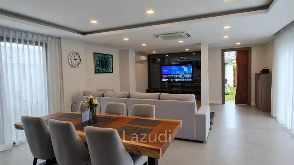 4 Beds 5 Baths 300 SQ.M. Serenity Jomtien Villas