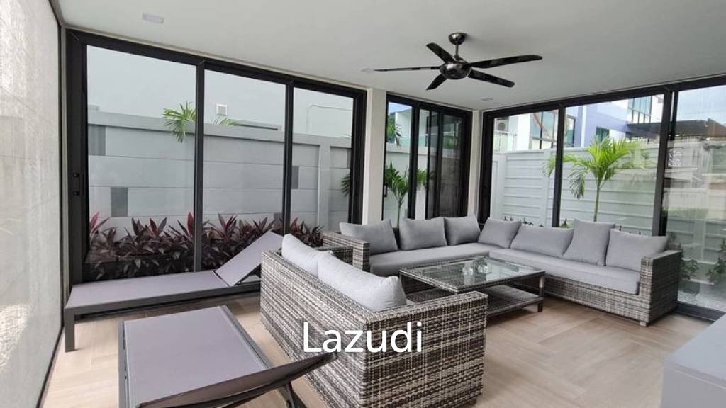 4 Beds 5 Baths 300 SQ.M. Serenity Jomtien Villas