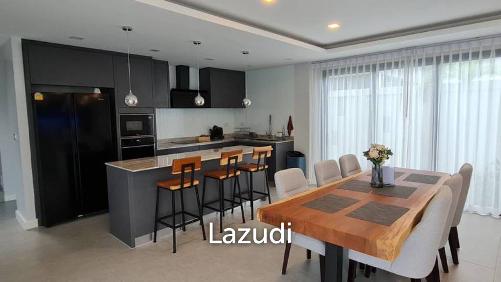 4 Beds 5 Baths 300 SQ.M. Serenity Jomtien Villas