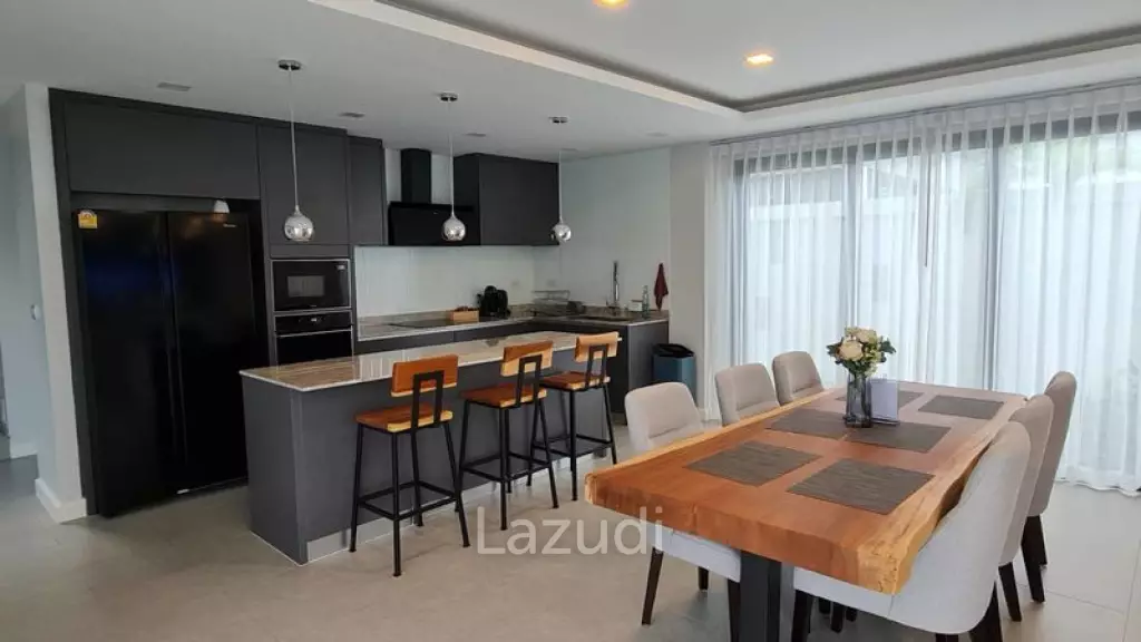 4 Beds 5 Baths 300 SQ.M. Serenity Jomtien Villas