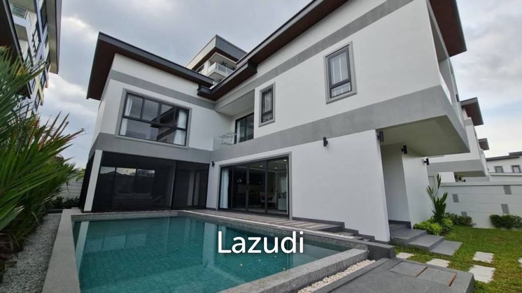 4 Beds 5 Baths 300 SQ.M. Serenity Jomtien Villas