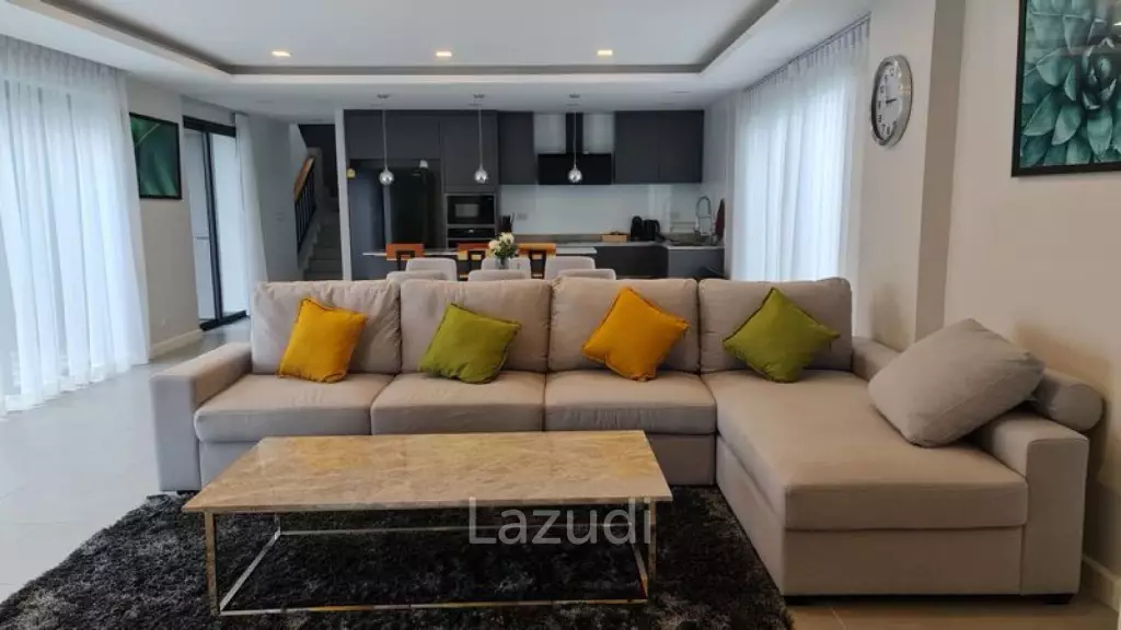 4 Beds 5 Baths 300 SQ.M. Serenity Jomtien Villas
