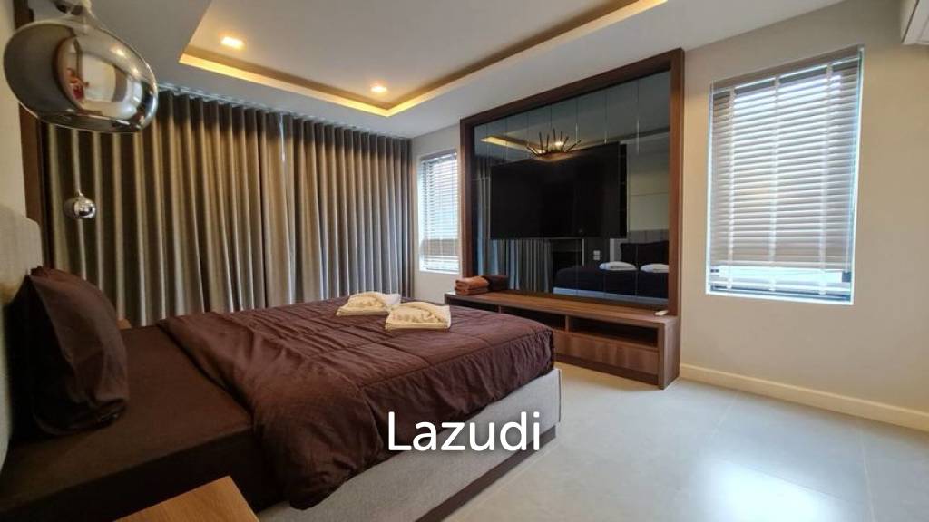 4 Beds 5 Baths 300 SQ.M. Serenity Jomtien Villas