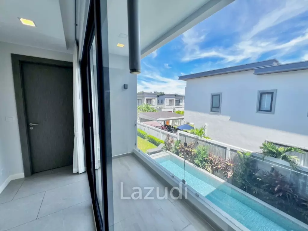 4 Beds 5 Baths 300 SQ.M. Serenity Jomtien Villas