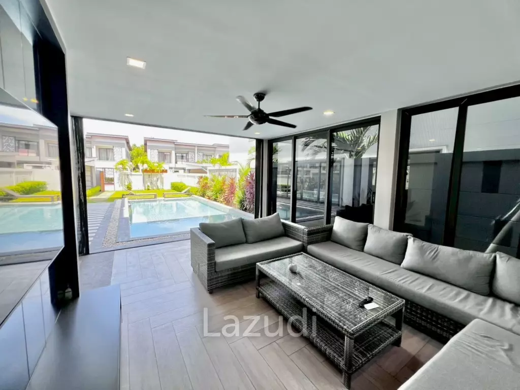 4 Beds 5 Baths 300 SQ.M. Serenity Jomtien Villas