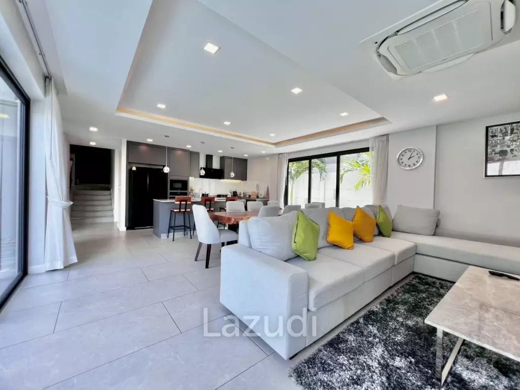 4 Beds 5 Baths 300 SQ.M. Serenity Jomtien Villas