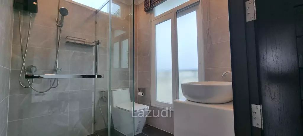 4 Beds 5 Baths 240 SQ.M. Villa In Holiday Garden Resort