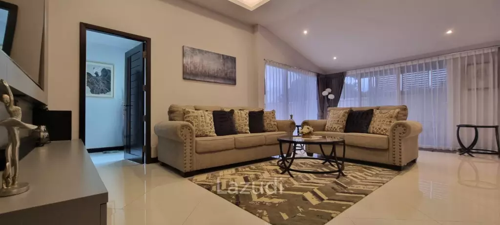 4 Beds 5 Baths 240 SQ.M. Villa In Holiday Garden Resort