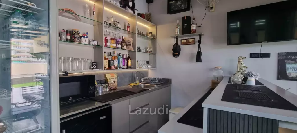 4 Beds 5 Baths 240 SQ.M. Villa In Holiday Garden Resort