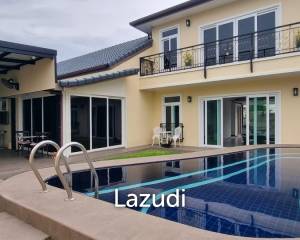 4 Beds 5 Baths 240 SQ.M. Villa In Holiday Garden Resort